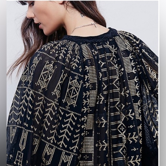 Free People New Romantics Palacio dolman sleeve black gold blouse size S NWOT - Picture 3 of 13